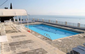 hotel na Corfu
